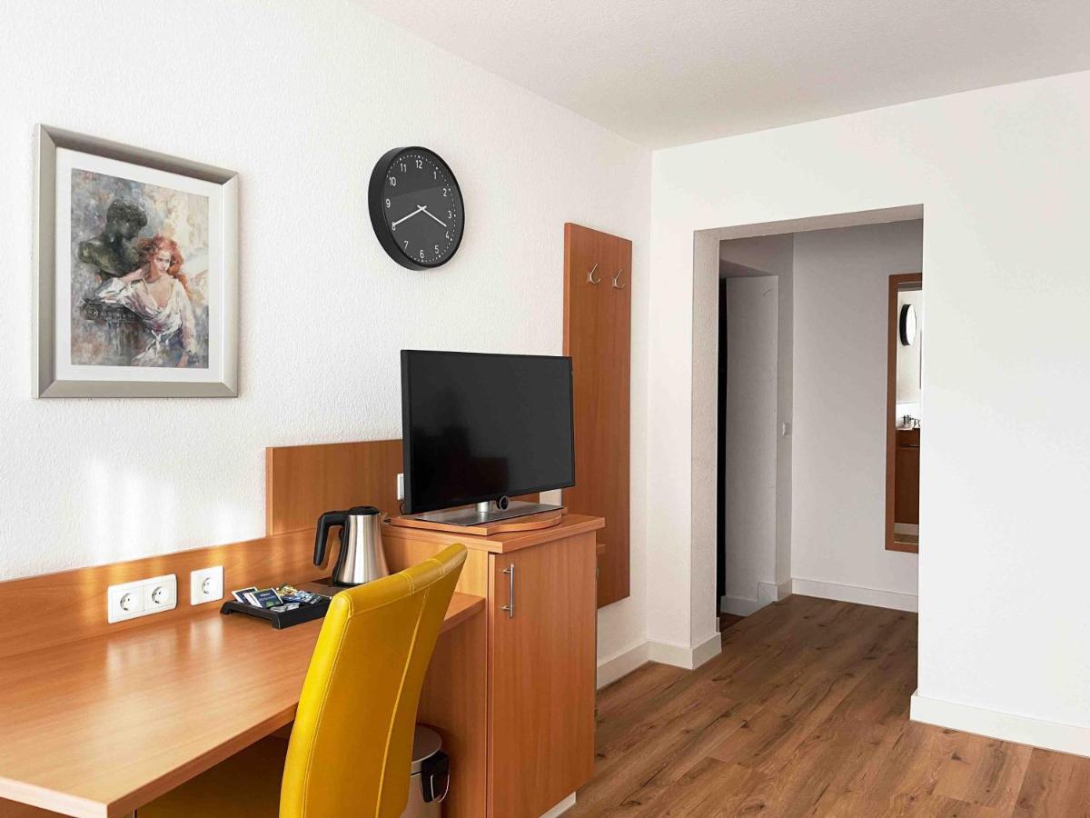 Schoene Apartments I Private Parkplaetze I Home2Share Munster  Buitenkant foto