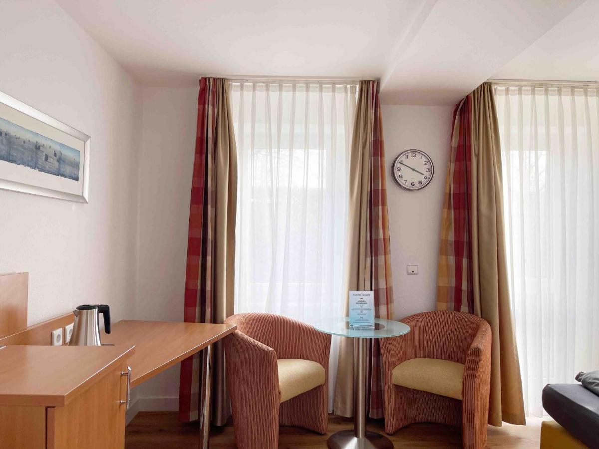 Schoene Apartments I Private Parkplaetze I Home2Share Munster  Buitenkant foto