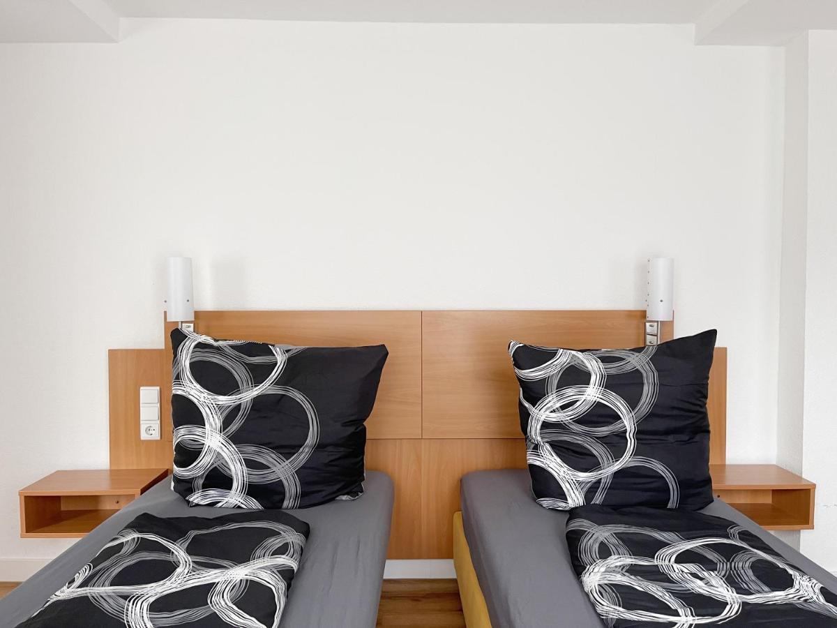 Schoene Apartments I Private Parkplaetze I Home2Share Munster  Buitenkant foto