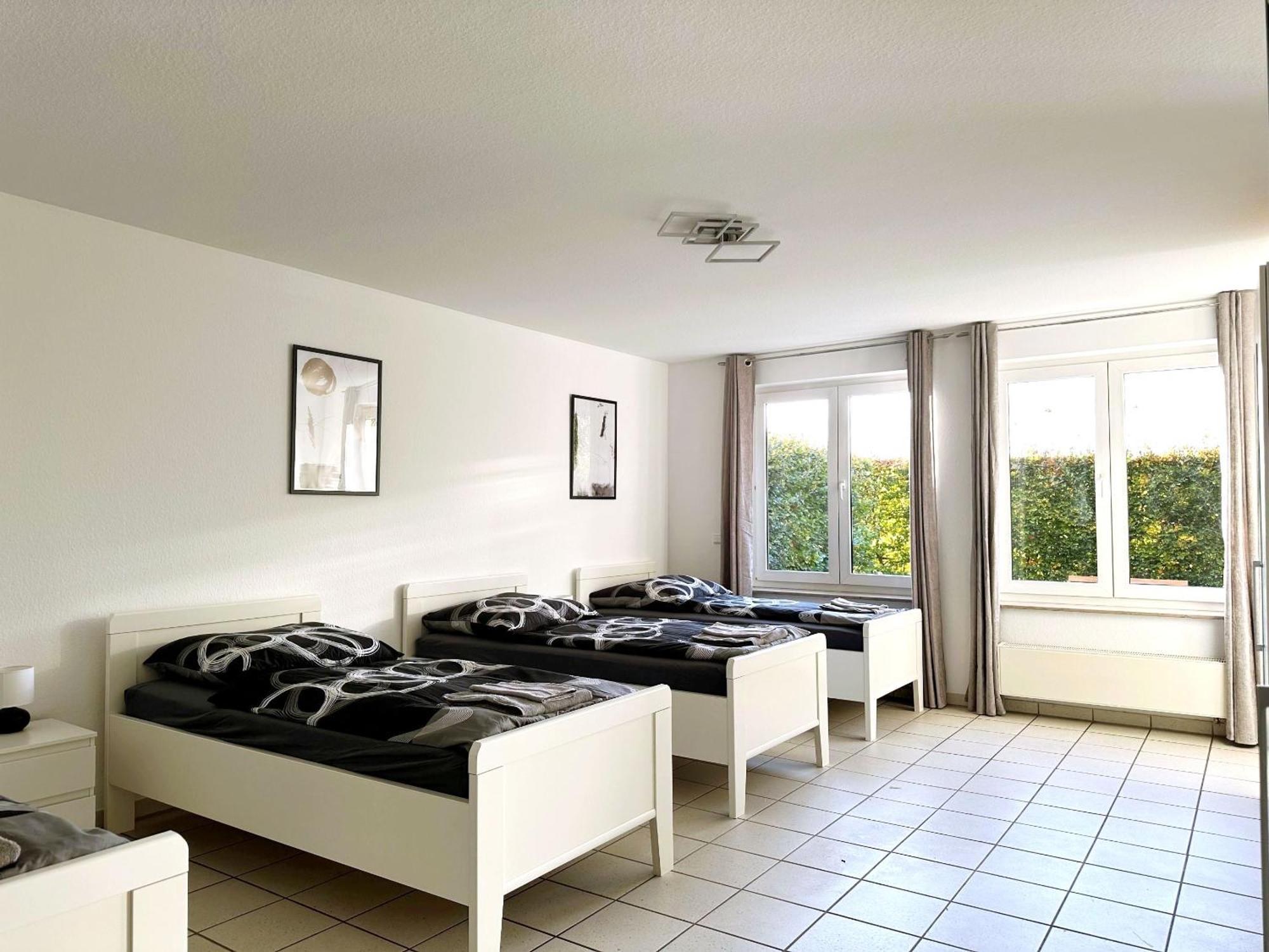 Schoene Apartments I Private Parkplaetze I Home2Share Munster  Buitenkant foto