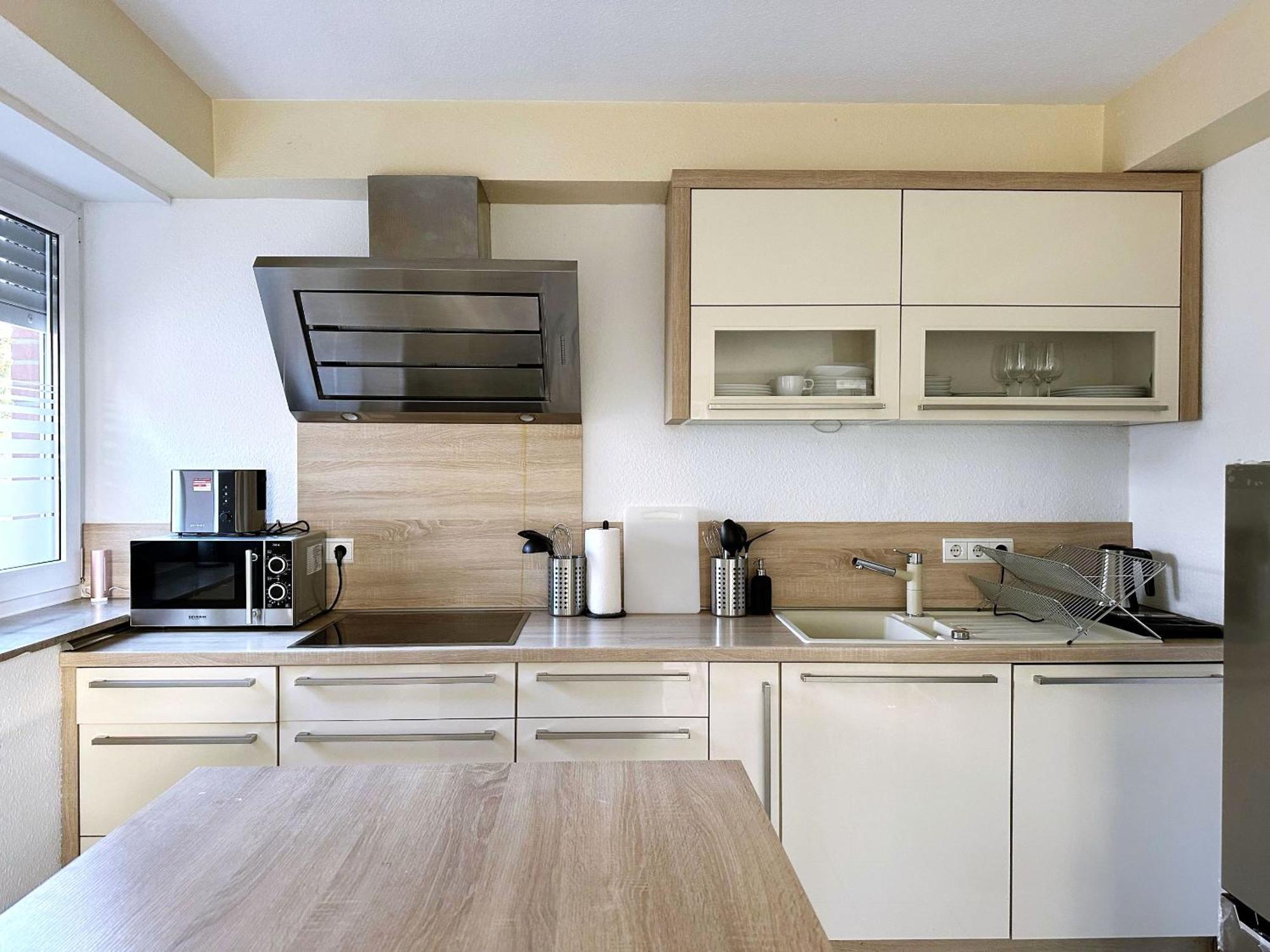 Schoene Apartments I Private Parkplaetze I Home2Share Munster  Buitenkant foto