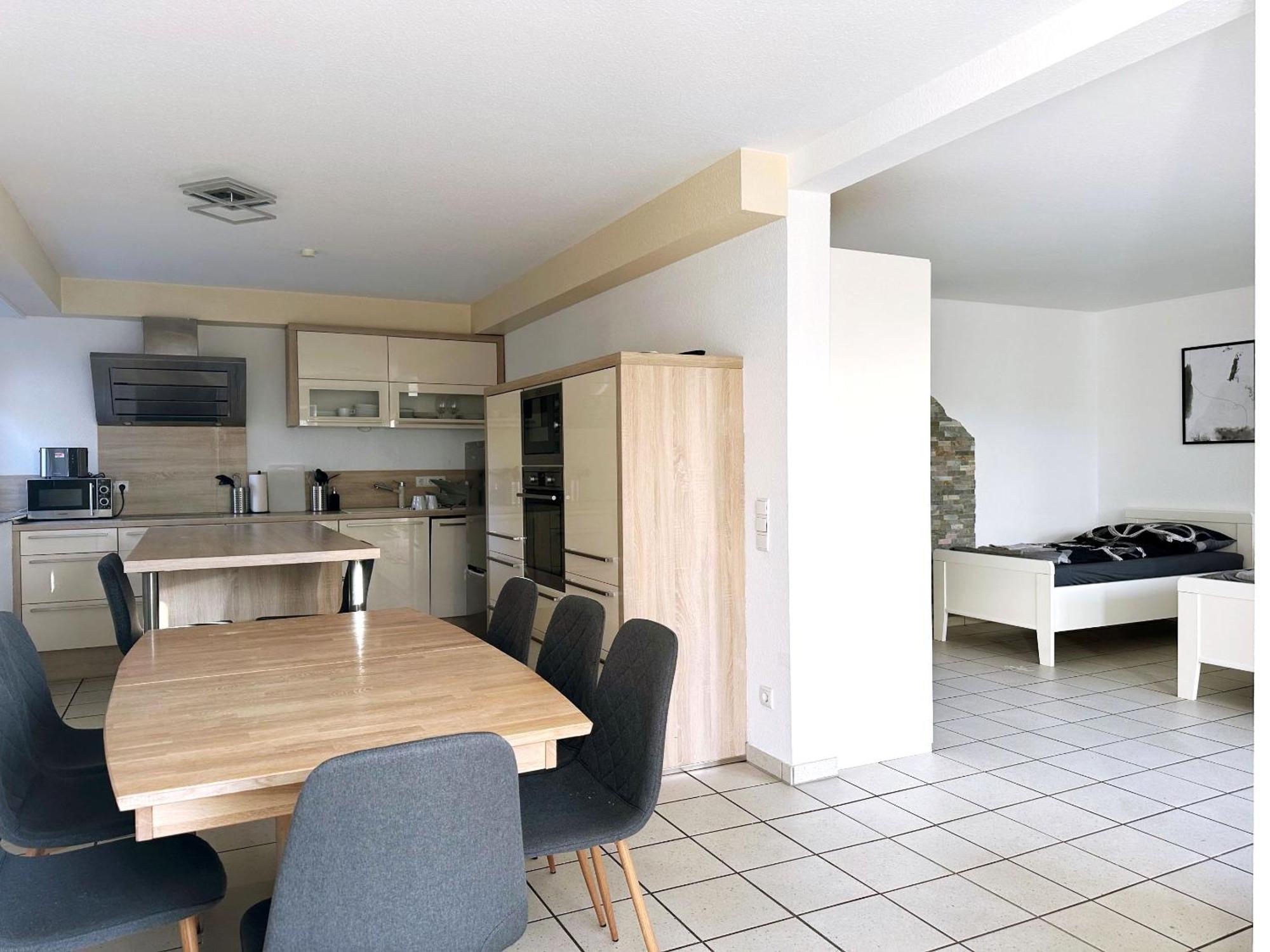 Schoene Apartments I Private Parkplaetze I Home2Share Munster  Buitenkant foto