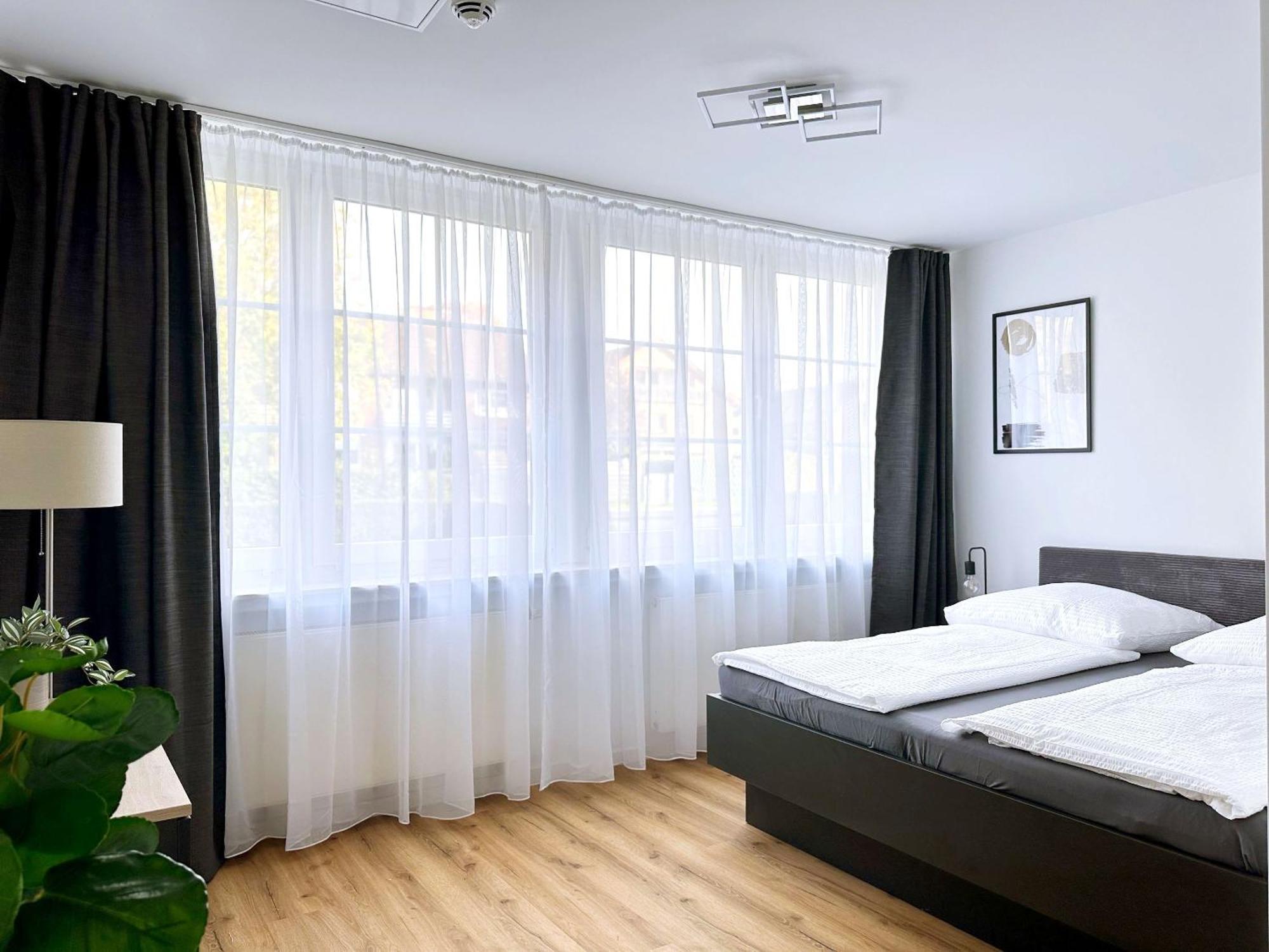 Schoene Apartments I Private Parkplaetze I Home2Share Munster  Buitenkant foto